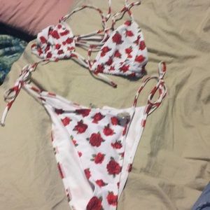 Rose bikini